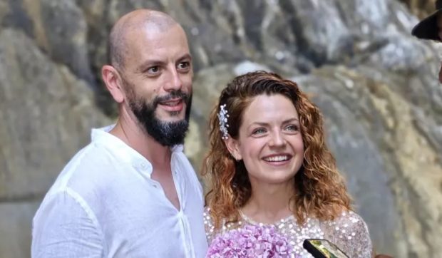 Vichi Răileanu și Adrian Ștefănescu și-au unit destinele în fața lui Dumnezeu în mijlocul naturii