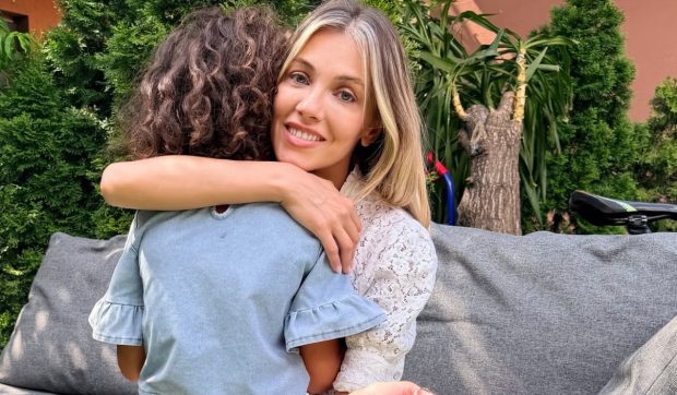 Gestul plin de emoție al fiicei Andreei Ibacka la întoarcerea din tabără