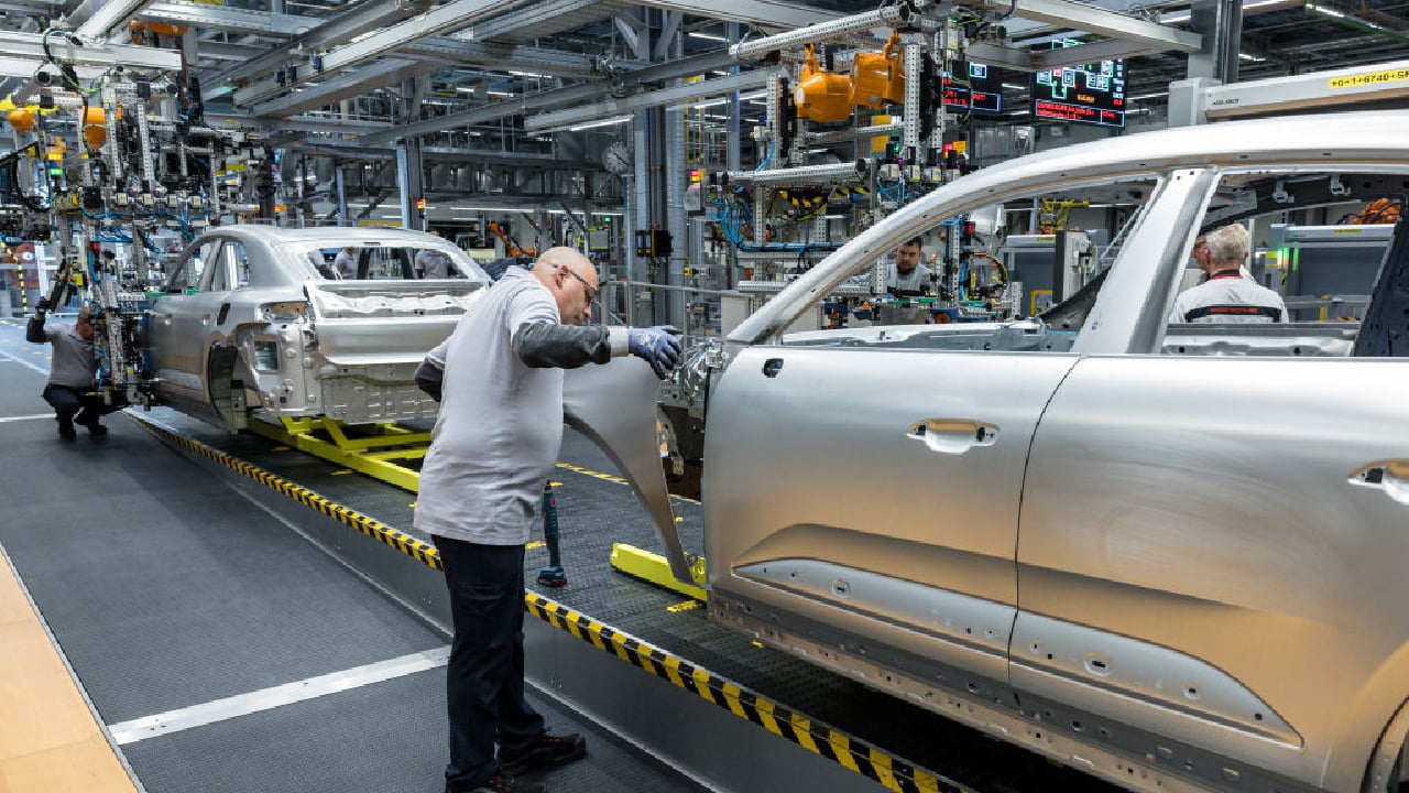Poza pentru articolul Porsche concediază 5.000 de angajați pentru a reduce cheltuielile