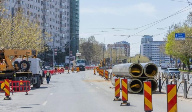 Zeci de mii de apartamente rămân fără apă caldă în București, timp de trei săptămâni. Ce sectoare sunt afectate