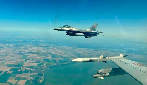 Două avioane F-16 au fost ridicate de la sol după ce a fost detectată o dronă la est de Sulina: A fost emis și un mesaj Ro-Alert 