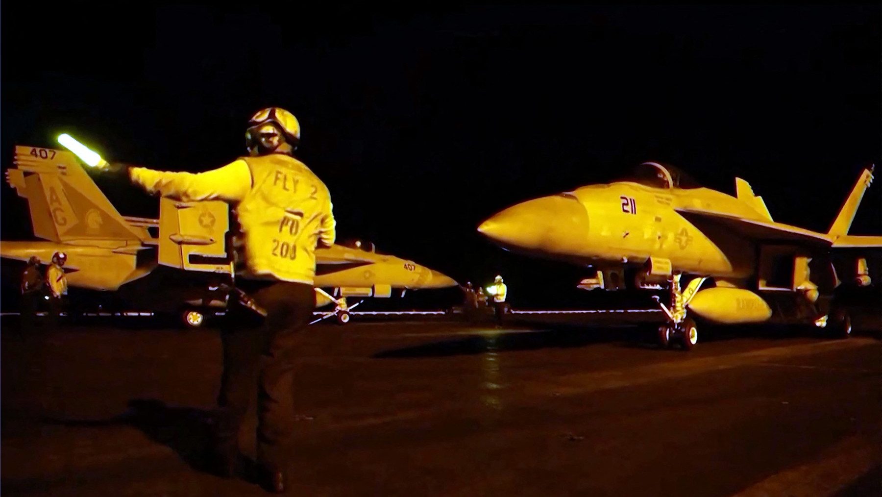 Război extins până în Egipt: două nave cu LNG lovite de drone în portul Damietta