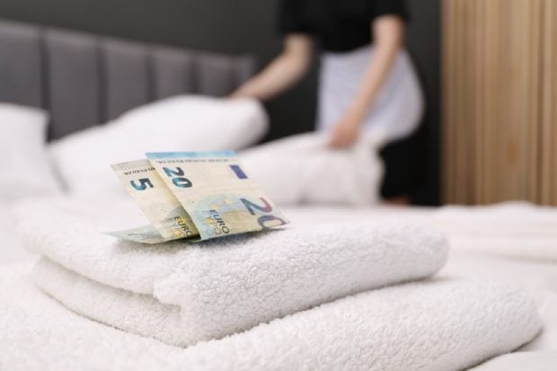 Ce bacşiş ar trebui să dai la hotel