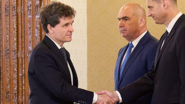 Ilie Bolojan critică gestionarea crizei politice de către Nicușor Dan, la două luni după căderea guvernului său
