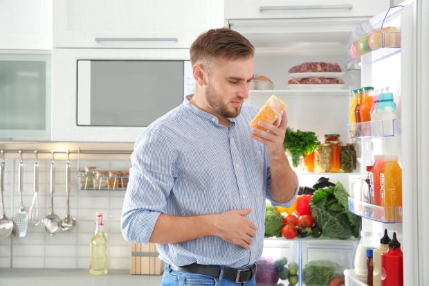 Cum păstrăm brânza fără să mucegăiască