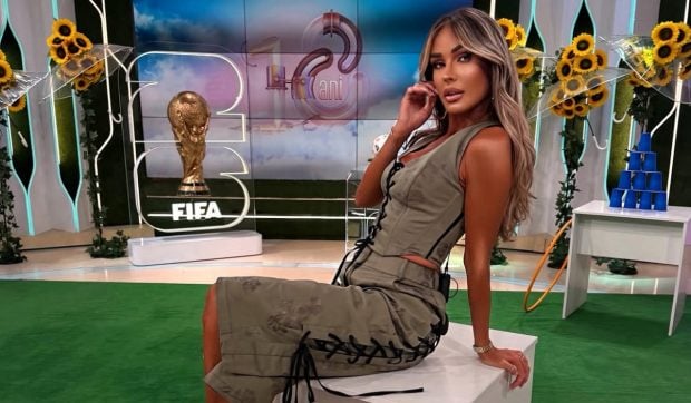 Diana Munteanu, în cabinetul medicului estetician. La ce proceduri apelează vedeta: „Adaug câteva retușuri”