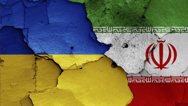 De ce atacă Ucraina nave iraniene? Teheranul confirmă loviturile revendicate de Volodimir Zelenski