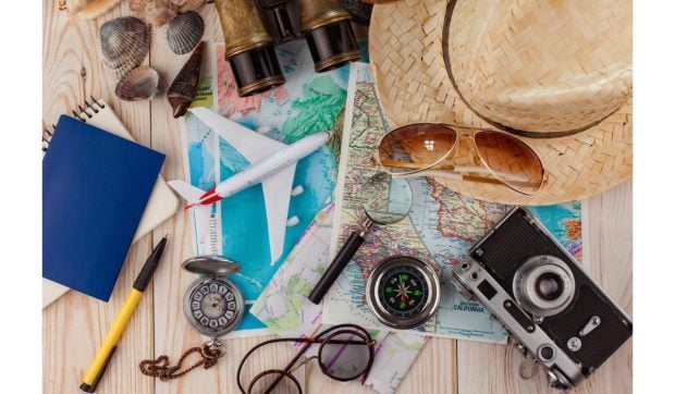 Cum să-ți organizezi perfect bagajul pentru vacanța la mare: 10 sfaturi esențiale
