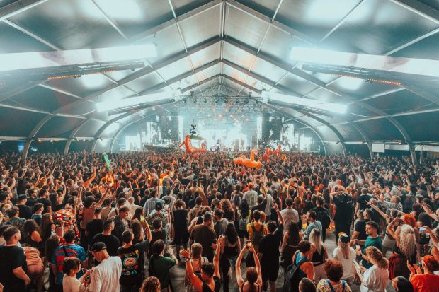 Duel electric la Bonțida: Teddy Swims și twenty one pilots pregătesc show-uri spectaculoase la Electric Castle 2026