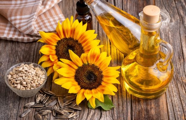 Ulei de floarea soarelui – proprietăţi, beneficii, utilizări, precauţii