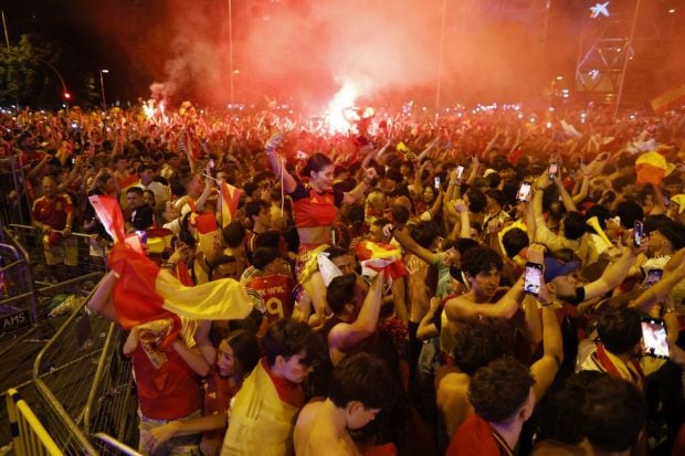 Sărbătoare în Spania. Zeci de mii de fani au ieșit pe străzile din Madrid după victoria cu Argentina din finala Cupei Mondiale 2026