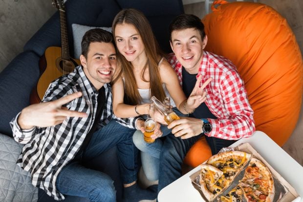 Ce au comandat românii în serile de fotbal? Noua vedetă a restaurantelor pe timpul Campionatului Mondial
