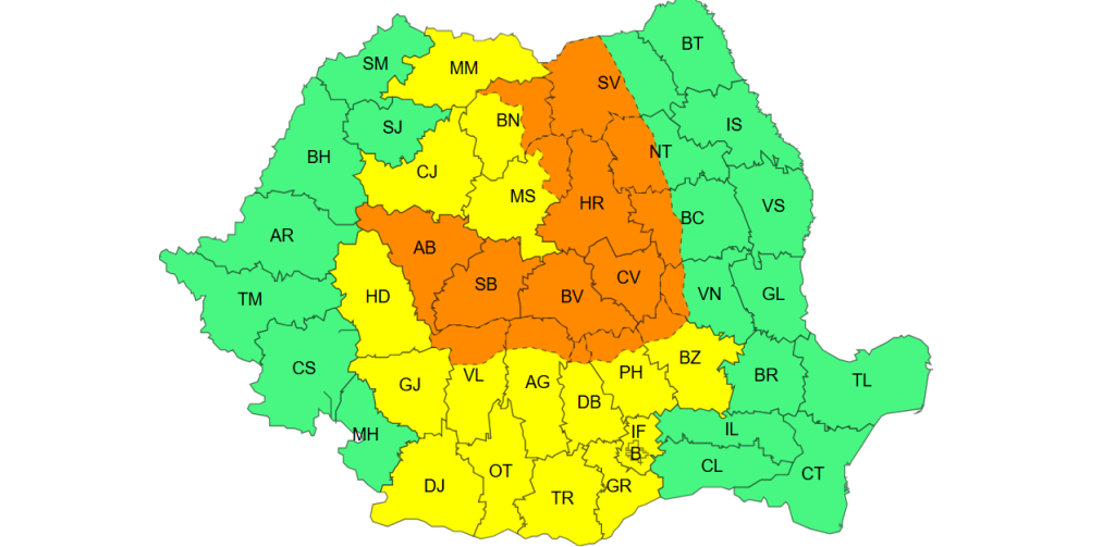 ANM a emis cod galben și portocaliu pentru mai multe regiuni din țară: vijelii, grindină și descărcări electrice, printre fenomenele vizate