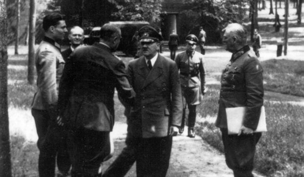 Cum a eșuat cel mai cunoscut complot de asasinare a lui Hitler. Expert:  „Al Doilea Război Mondial ar fi fost mult mai haotic și mai sângeros dacă ar fi fost ucis Hitler” 