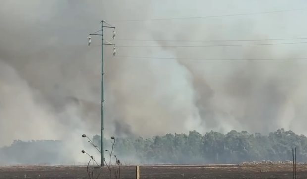 Haos în Italia: incendii uriașe în Sardinia și Sicilia, zboruri deviate. Ce trebuie să știe românii care pleacă în vacanță acolo