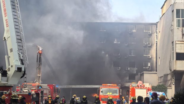 Tragedie în Fujian: Incendiu ucigaș la o fabrică de încălțăminte, 28 de victime confirmate