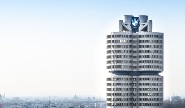BMW taie 8.000 de locuri de muncă la nivel global. Presiunea Chinei ajunge și la ultimul „bastion” auto german