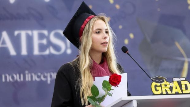 Lorena Irimia din Galați trece de la 9,10 la media 10 după contestațiile de la BAC