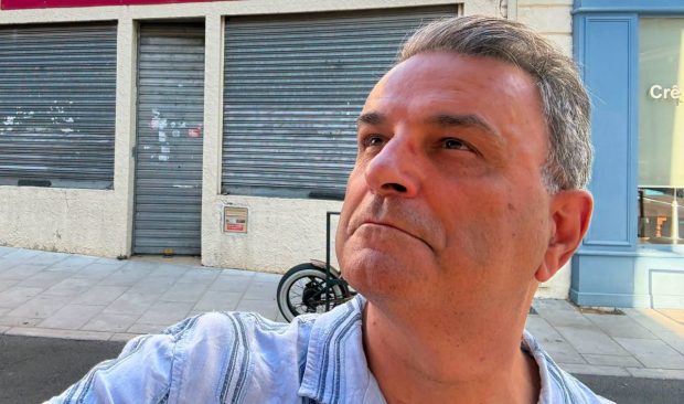 De ce a acceptat Lucian Mîndruță cererile de prietenie de la 2.500 de doamne și domnișoare: „Când am rămas fără job”. Ce meserii a avut înainte să lucreze în televiziune și radio
