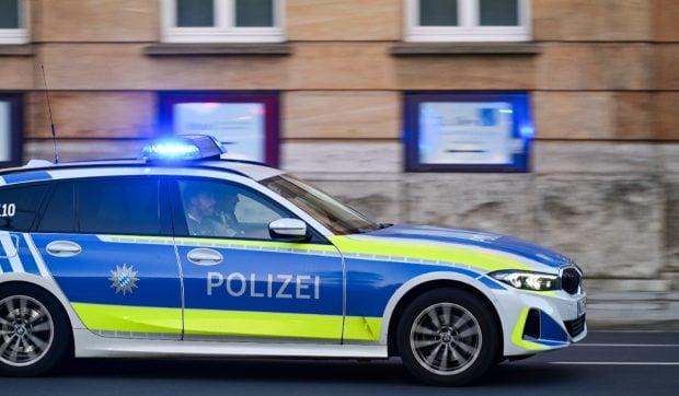 Șofer român fără permis, urmărit cu Porsche în Germania, prins după o cursă periculoasă