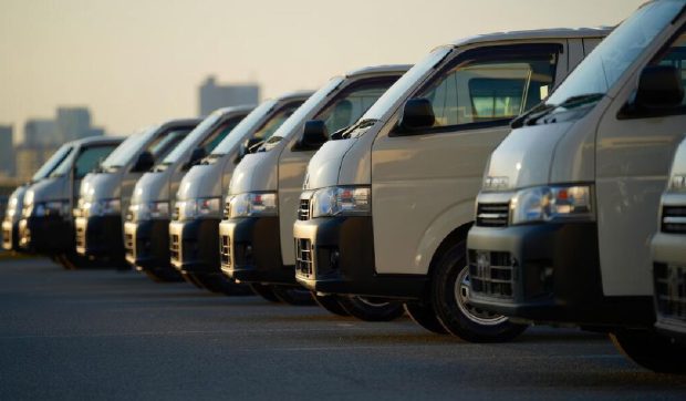 Veste bună pentru firmele cu flote auto. TVA-ul pentru achiziții ar putea fi recuperat mai repede