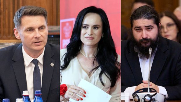 Parlamentarii își țin averile la secret, deși declară altceva. Ultimele decizii de pe frontul transparenței publice