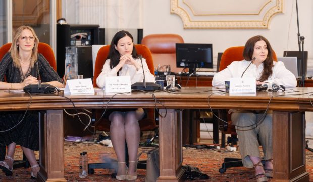 România conduce clasamentul european al adolescenților implicați în jocuri de noroc online; Senatul dezbate măsuri pentru protecția minorilor