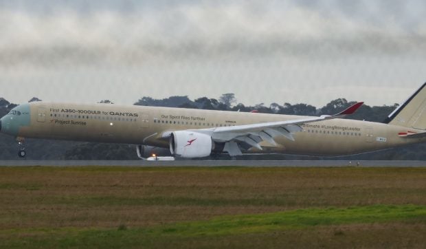 Avionul care a zburat o zi întreagă fără să atingă pământul: Airbus A350 a parcurs o distanță impresionantă de 23.075 de kilometri I VIDEO