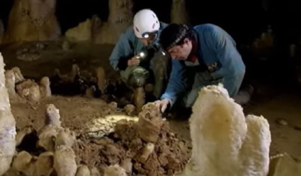 Descoperire excepțională în Israel: Peșteră nealterată de 400.000 de ani oferă noi perspective asupra pre-neanderthalienilor