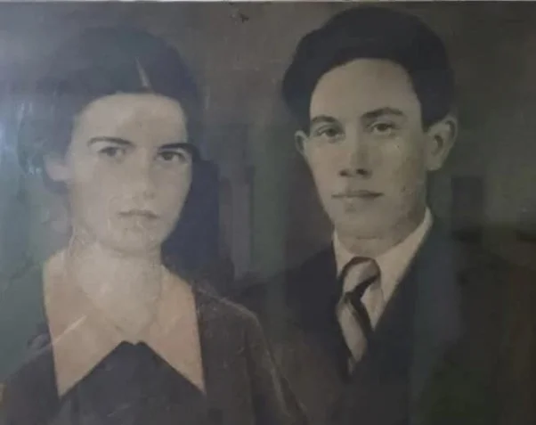 Paladia Noja (18 ani) și soțul ei Simion Noja (26 de ani) în aprilie 1935.