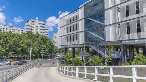 Cât plătesc șoferii la Park&Ride Pantelimon. Parcarea construită de Primăria București se poate folosi de la 1 iulie