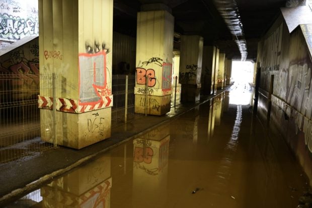 Lista liniilor de tramvaie, autobuze și troleibuze din București afectate de furtună, publicată de STB