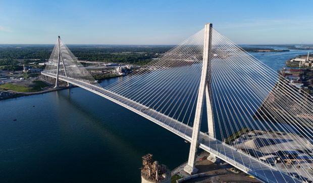 Donald Trump facilitează inaugurarea podului internațional Gordie Howe, estimat la 4,5 miliarde de dolari