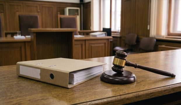 Cel mai lung proces de mare corupție din România. Prima sentință, cu faptele prescrise, după 13 ani și 154 de amânări. Justiția a avut nouă miniștri cât timp a fost judecat „Lotul Oniga”