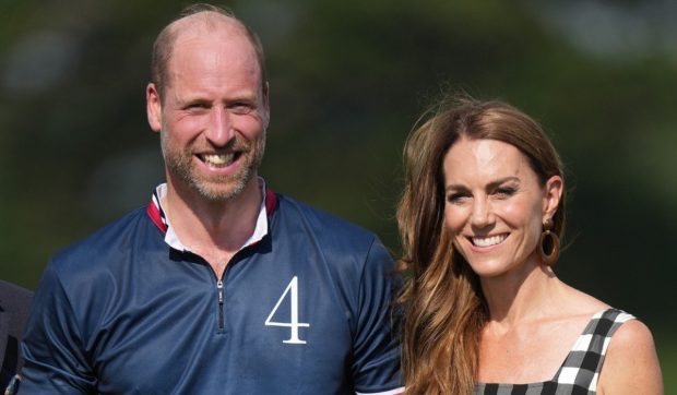 Kate Middleton revine în lumina reflectoarelor la meciul caritabil de polo al Prințului William, într-o ținută rafinată de vară