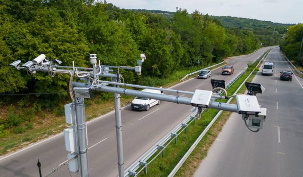 Italia suspendă temporar 850 de radare pentru viteză până la omologarea obligatorie