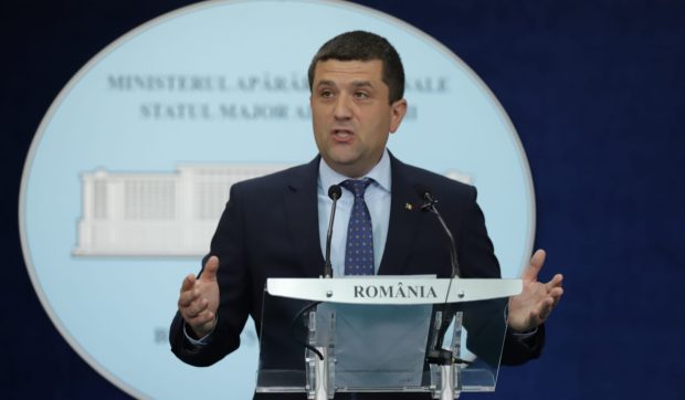 MApN ar putea prelua temporar dirijarea traficului aerian, în contextul blocării fondurilor ROMATSA