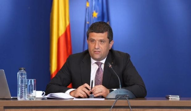 Măsurile anunțate de Radu Miruță la CFR Călători, după ce 80% dintre români au spus că nu ar recomanda călătoriile cu trenul: Sancțiuni, despăgubiri pentru întârzieri și directori responsabili de trenuri
