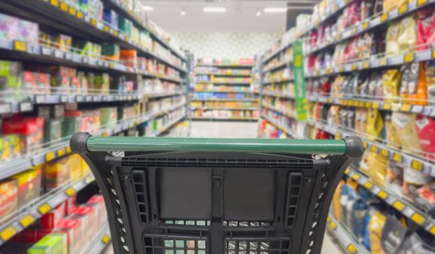 Comerțul din UE se adaptează: noi restricții privind ambalajele cu BPA încep din 20 iulie