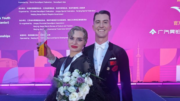 „A fost cel mai dificil concurs pe care l-am dansat vreodată”. Efortul supraomenesc din spatele aurului mondial cucerit de Rareș și Andreea în China