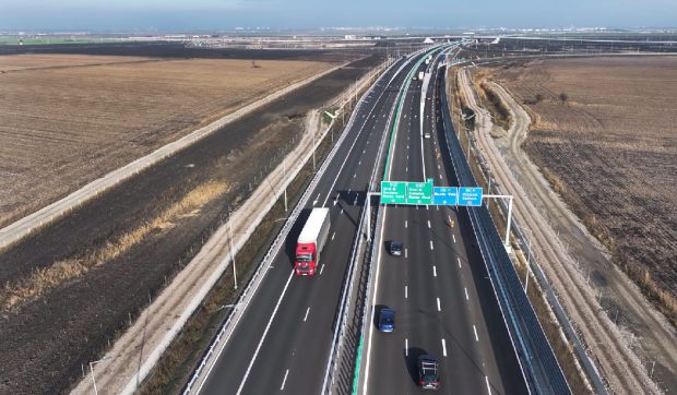 Restricții de circulație pe Podul Prieteniei Giurgiu-Ruse, Autostrada Moldovei și DN7. Cum sunt șoferii afectați