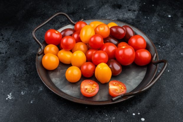Roşii cherry – origine, proprietăţi, beneficii. Cum se deosebesc de roşiile obişnuite