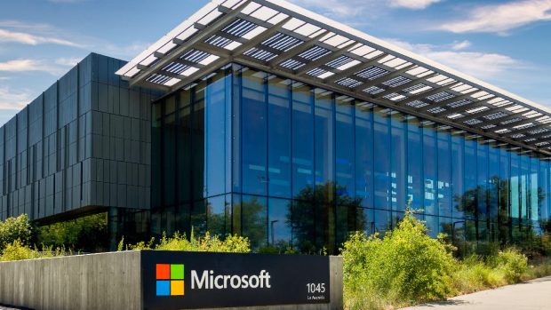 Microsoft anunță concedieri masive: peste 4.800 de angajați afectați, posturile nu vor fi înlocuite de AI