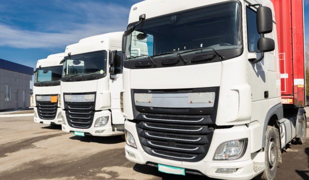Peste 28.000 de joburi disponibile la nivel național. Topul meseriilor cu cele mai multe posturi libere: șoferii de TIR, printre cei mai căutați