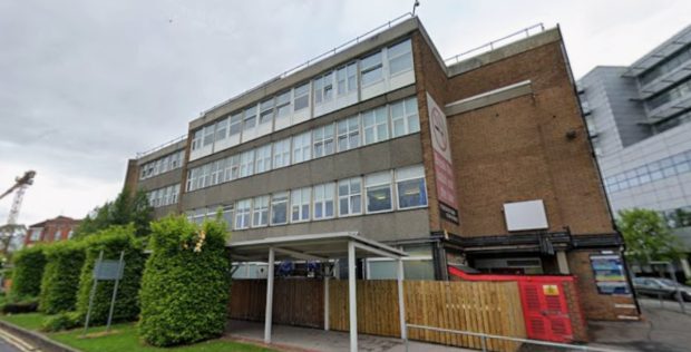 Un sistem de aer condiționat vechi de peste un secol, realizat din cărămidă și fier, încă funcționează silențios în spitalul Royal Victoria din Belfast