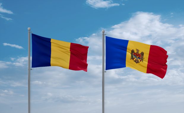 54% dintre moldoveni ar vota împotriva unirii cu România, iar jumătate vor o politică echilibrată între UE și Rusia, arată un sondaj IMAS în Republica Moldova
