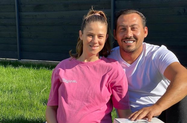 Ce se întâmplă cu fetele lui Ștefan Stan, la 3 ani de la divorțul de mama lor. „Dacă ai cunoaște-o pe Simona, ai înțelege. Nu găsim cale de mijloc”
