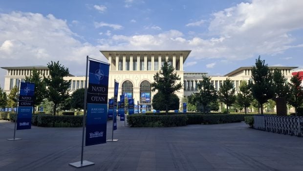 Summitul NATO de la Ankara pune accent pe consolidarea capacităților de apărare ale Europei
