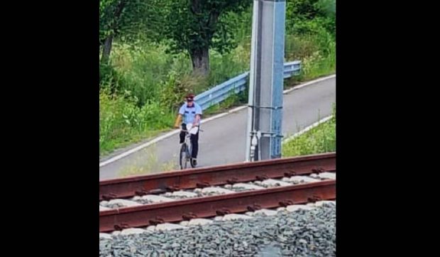 CFR modernizează căile ferate cu sute de milioane de euro, dar dirijează traficul „cu telefonul și bicicleta”: „Se îndreaptă spre «siguranța» grecească”