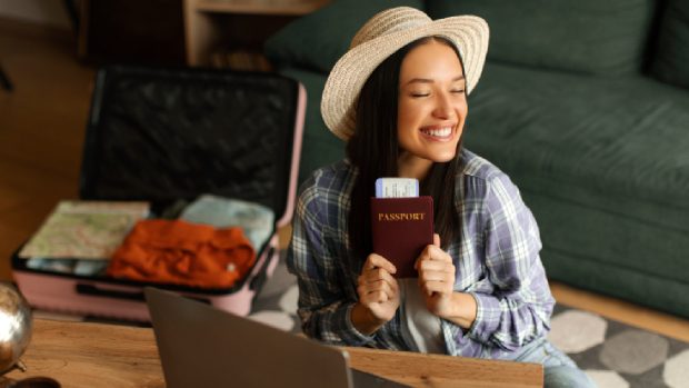 RiseGuide caută un explorator social: salariu atractiv pentru 8 săptămâni de călătorii și conversații în Europa